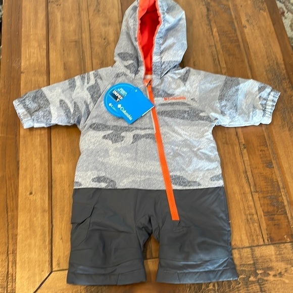 COLUMBIA NWT Nylon Snow Suit Size 0-3M - Picture 1 of 13
